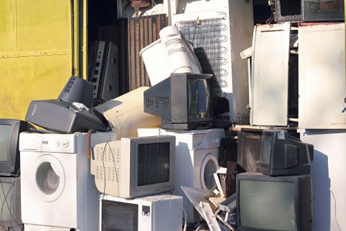 Different types of commercial skips for hire