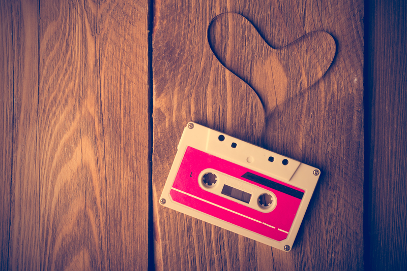 Organize and Sparkle with This Pre-party Cleaning Checklist